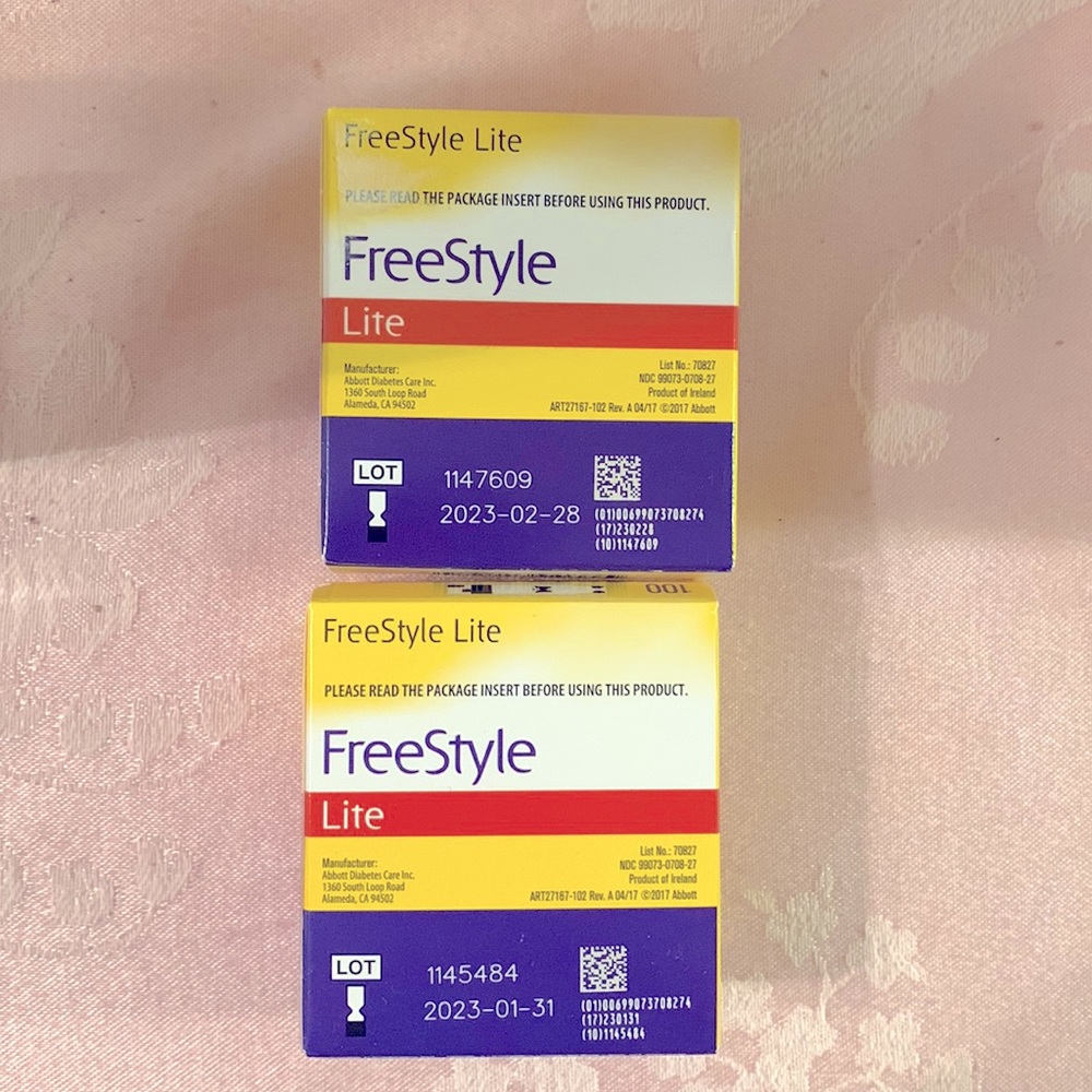 FreeStyle Lite Test Strips 100ct (2 Boxes) Free 🎁 with purchase.